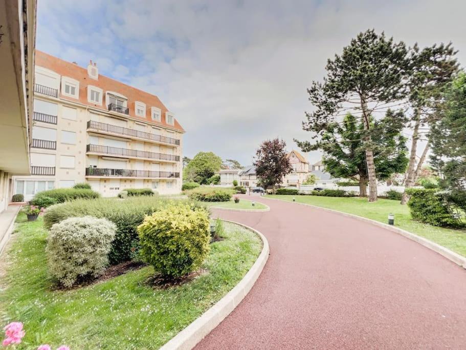 Deauville Triangle D'Or Proche Mer & Casino Aux Clefs Des Sacres Esterno foto